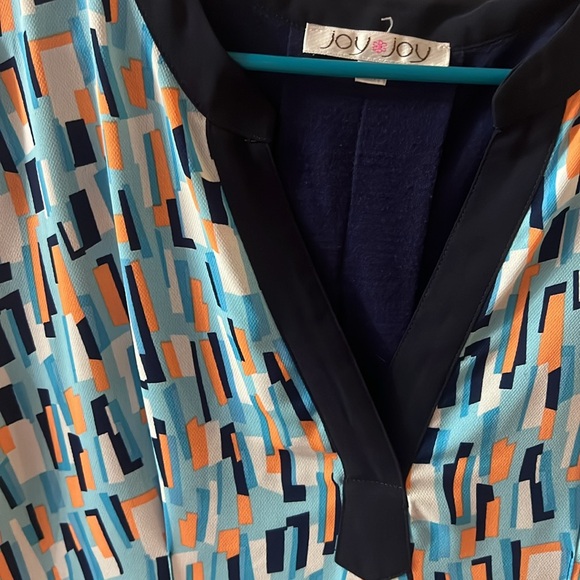 Blue and Orange Sleeveless Blouse - Picture 2 of 4